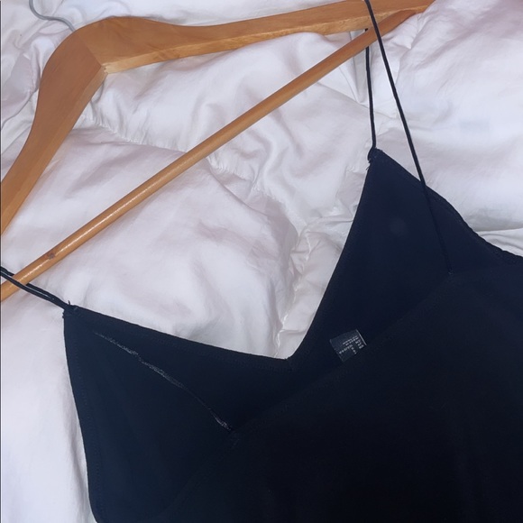 ✨ Plunge Dressy Bodysuit - Picture 5 of 9